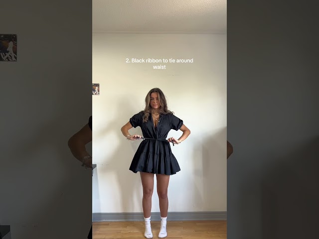 Vídeo relacionado con Rubies Disfraz Miércoles Addams Uniforme Escolar Nevermore para mujer, Top con chaqueta y falda, Oficial Wednesday, Miercoles Addams para Halloween, Carnaval y Cosplay