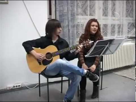 Dan škole OŠ "Sveti Sava" Kikinda 2012 - Jovana Popović i Luka Poznanović - Born To Be My Baby