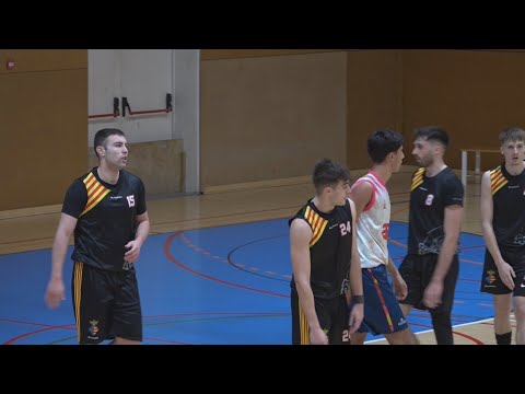 El CB Roquetes surt en tromba i noqueja el Gavà en el primer quart