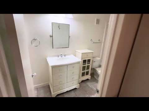 Walnut Creek! Beautiful remodeled 1 bedroom 1 bath location near John Muir Hospital and Heather Farms Park! property video