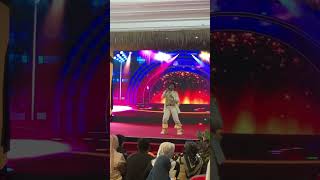 Download lagu Dia gelek tauuu mp3