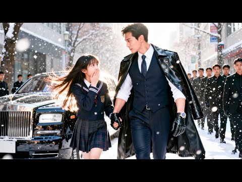 ¡Repartidora de 18 años se convirtió en el antídoto del CEO! Embarazada de trillizos, él la mimó cad