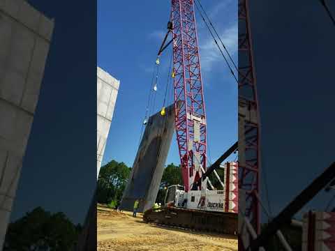 download lagu mp3 mp4 Critical Lift, download lagu Critical Lift gratis, unduh video klip Critical Lift