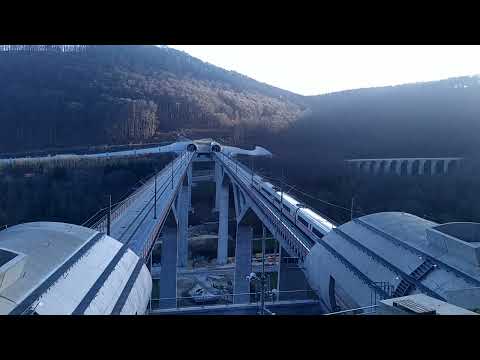 ICE 3 auf der Filstalbrücke