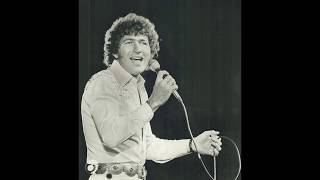 Texas In My Rear View Mirror : Mac Davis
