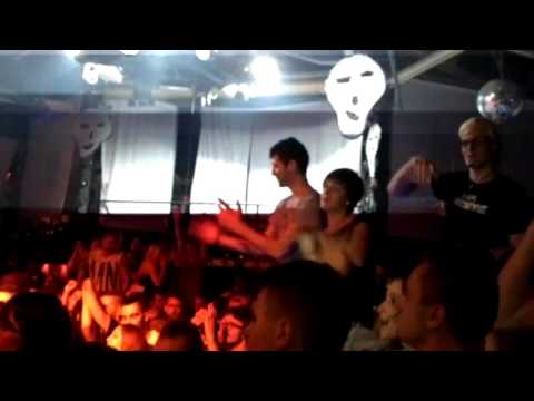 Tatanka - Tokyo Tnt Kamasutra Spiritika 2015