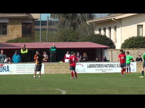Fútbol 11 Infantiles C.D. Erriberri  -  C.D. Lourdes A día 24/03/13 clip 4/5