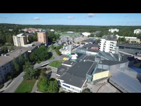 Flyg över Tyresö Centrum och närheten