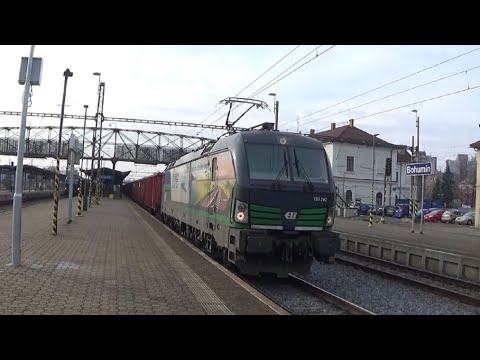 [Bohumin] Vectron ze składem węglarek + luźny Vectron i jazda równoległa
