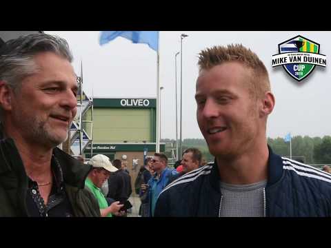 OLIVEO JO10-1 - Cambuur JO10-2 tijdens het Mike Van Duinen toernooi in Pijnacker