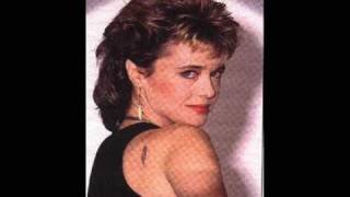 Suzi Quatro - Born Making Noise