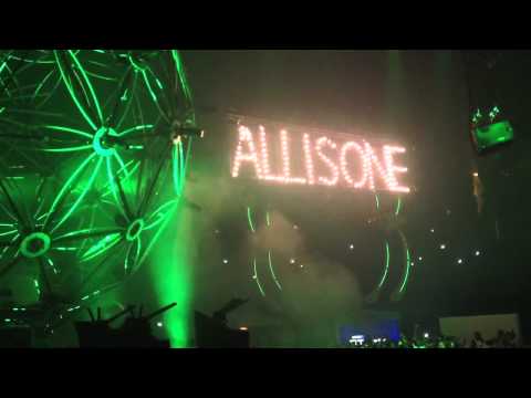 Sensation White Prague 2013