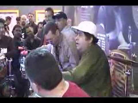 Giovanni Hidalgo and Richie Flores trade