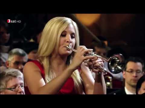 Alison Balsom - Mainz Cathedral 1000 Year Concert - 2009 - Haydn Trumpet Concerto
