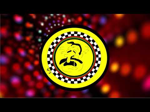 La Charanga Berrinches - La Chula (Lyric Video)