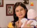 Tu Tithe Me Ep 469 Mrunal Dusanis Priya Marathe Marathi TV Serial Zee5 Family Tales