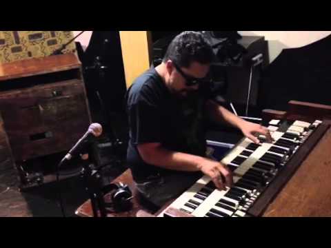 Ruben di Souza Gravando Hammond B3