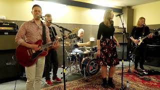 Feathers _ Remedy (Black Crowes cover)