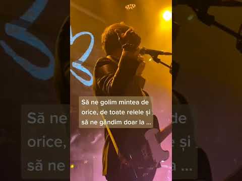 👀 Having fun with the audience, during a live concert in Expirat Club, Bucharest! #ZMEI3 #livemusic