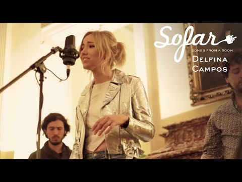 Delfina Campos - Lento | Sofar Buenos Aires