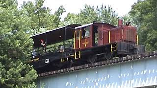 preview picture of video 'Walkersville Southern Railroad - 1939 Davenport'