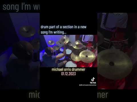 SICK DOUBLE BASS GROOVE! - MIKE ORRIS DRUMMER