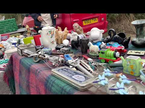 Rain 🌧 stops car boot sale today in Wimborne Dorset Uk 🇬🇧 .