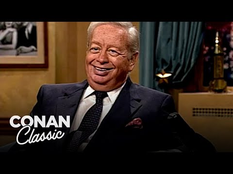 How Mel Tormé Wrote “The Christmas Song” | Late Night with Conan O’Brien