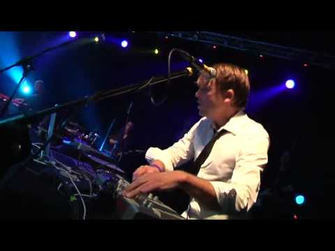 JAZZANOVA LIVE feat. Paul Randolph - I Can See (Loftas Live)