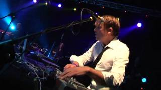 JAZZANOVA LIVE feat. Paul Randolph - I Can See (Loftas Live)