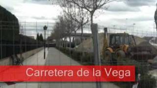preview picture of video 'obras carretera de la Vega y elecciones.wmv'