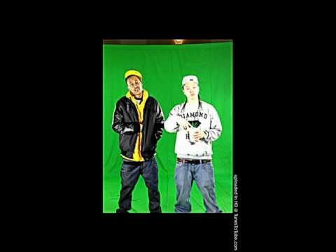 Phenom ft Young Envy - 4 The Money (Prod. by Dosia Did The Beat)