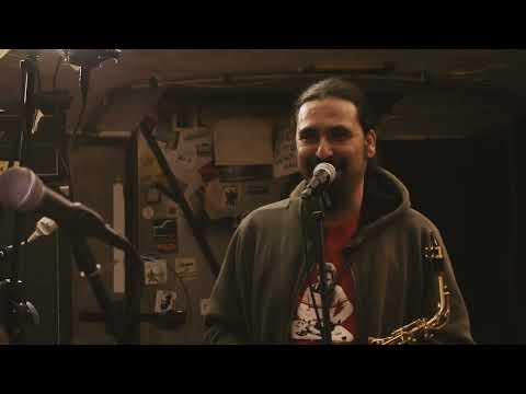 Kozza Mostra - be your self