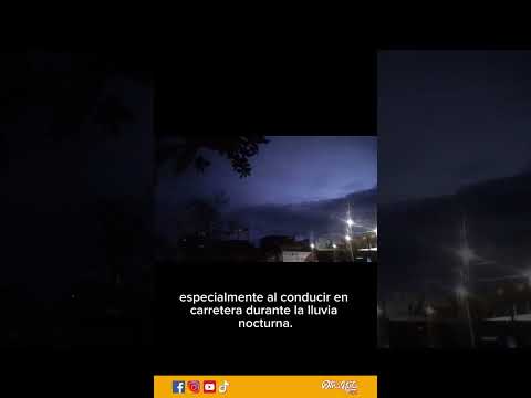 Fuerte lluvia nocturna en Paita, La Huaca y Viviate