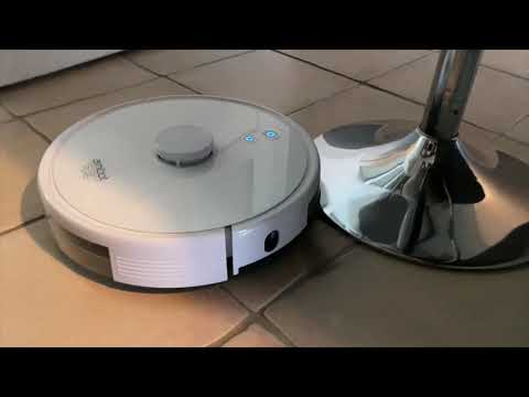 Test Aspirateur Amibot Pure Laser H2O aspiration sur le carrelage et le parquet en video