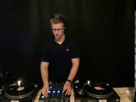 BrokenBeats Showcase: Tom Rave - RTS.FM.040512
