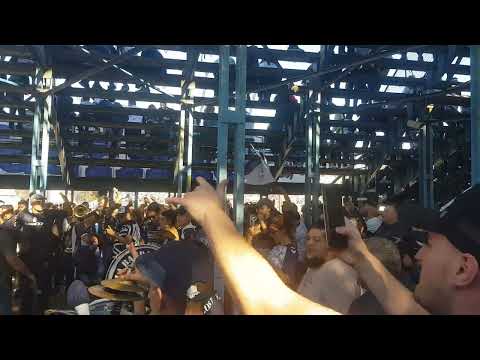 "Yo naci de gimnasia por eso tengo" Barra: La Banda de Fierro 22 &bull; Club: Gimnasia y Esgrima