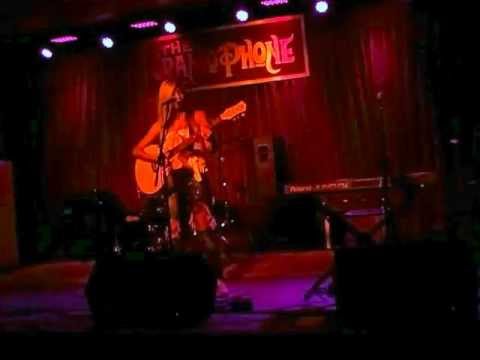 Somebody That I Used to Know (cover) Ashley Lusk