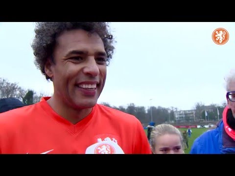 Nieuwjaarswedstrijd: Ex-internationals - Koninklijke HFC