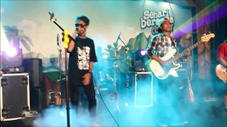 Download lagu COFFEE SKATE  - KUDA LUMPING (Sehari Bersama Coklat Kita) mp3 Download lagu COFFEE SKATE  - KUDA LUMPING (Sehari Bersama Coklat Kita) mp3