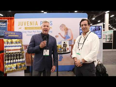 Juvenia at Super Zoo with Dr Tony