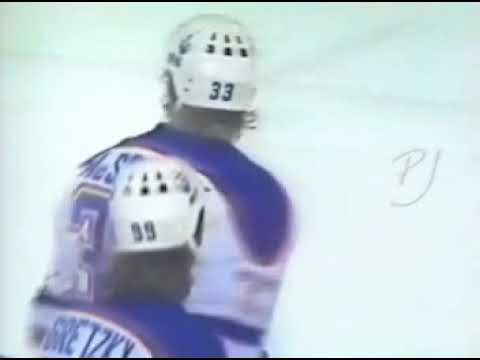 Marty McSorley vs Jim Korn 1988/2/3