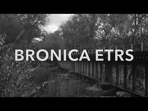 BRONICA ETRS CAMERA REVIEW