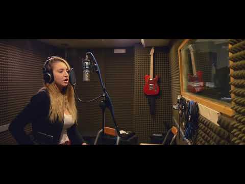 JULIA - Mockingbird COVER