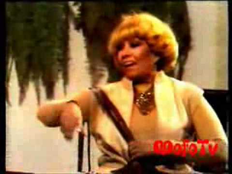 DERCY GONÇALVES FEZ SUCESSO NA NOVELA CAVALO AMARELO, EM 1980.