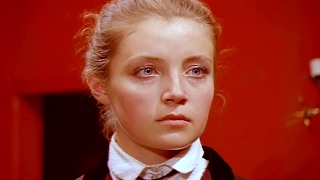 Бой на перекрестке, 2 серия (1982)