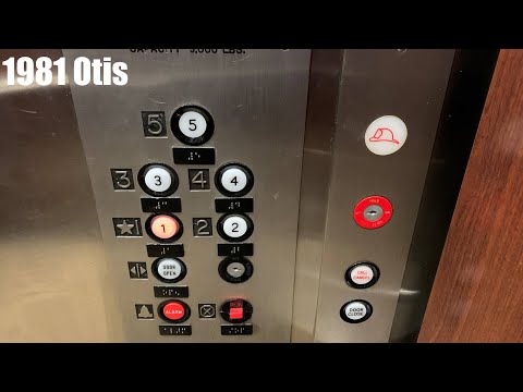 (Epic Motor) 1981 Otis Hydraulic Elevators @ The Holiday Inn Convention Center - St. Louis, MO