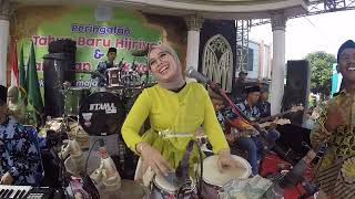 Download lagu NADZOM ALFIAH - MUTIK NIDA DISAWER MUSISI GETAS BAWANG BATANG mp3