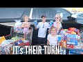 IT S THEIR TURN AGAIN GOMEZ KIDS MAKE TOUCH CHOICES AT COSTCO