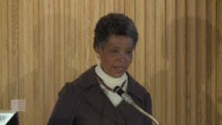 Reading Lu Xun Through Carl Jung